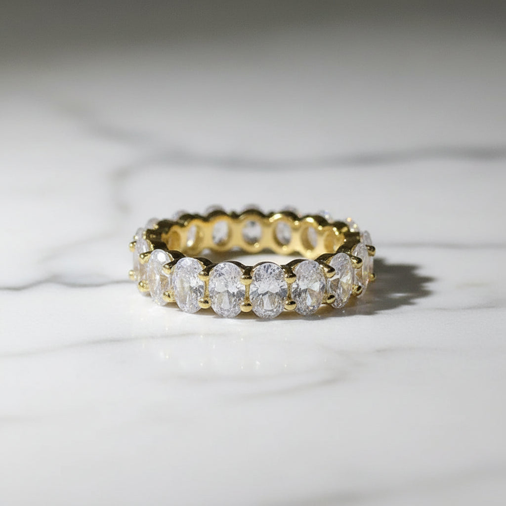 Elegant Oval Zircon Promise Ring