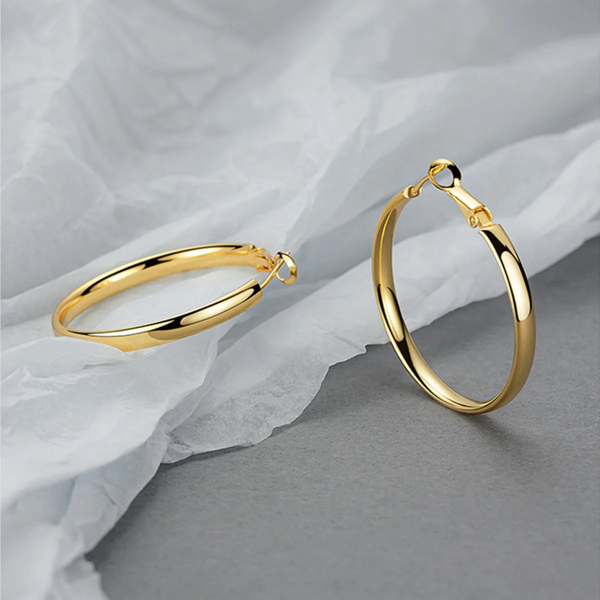 Stainless Steel Flat Hoop Earrings — Lightweight & Hypoallergenic