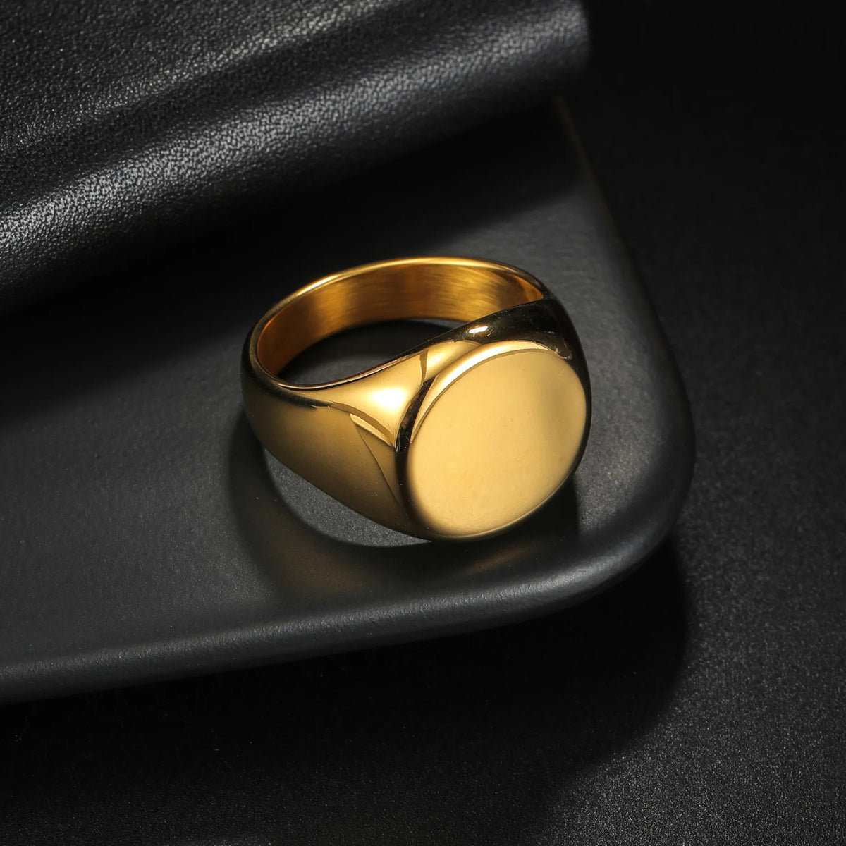 Men’s Round Polished Steel Ring