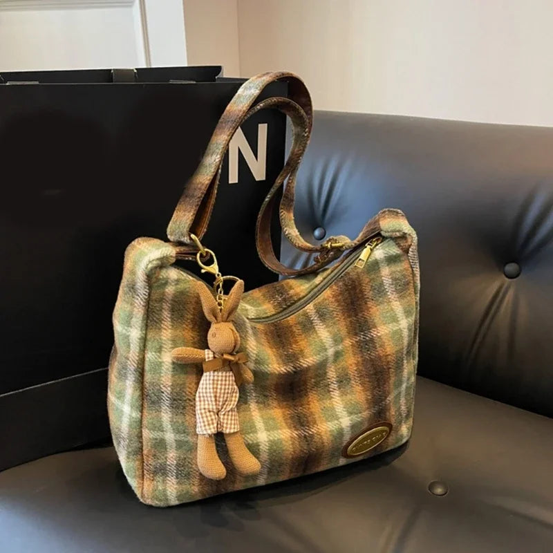 Trendy Everyday Shoulder Bag