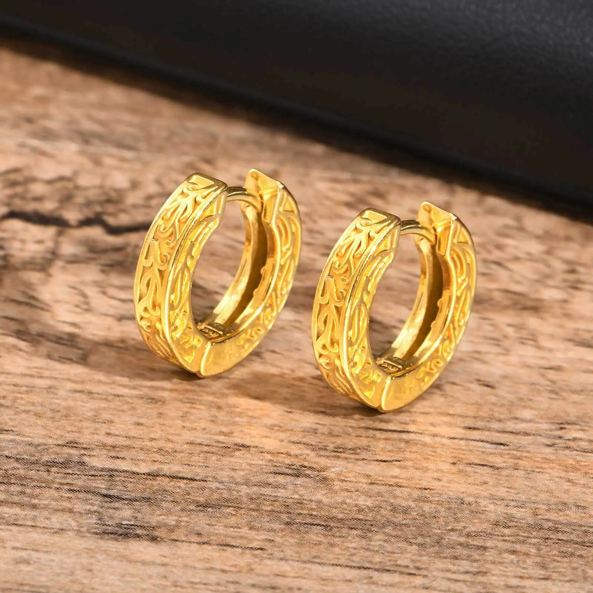 Stainless Steel Totem Hoop Earrings