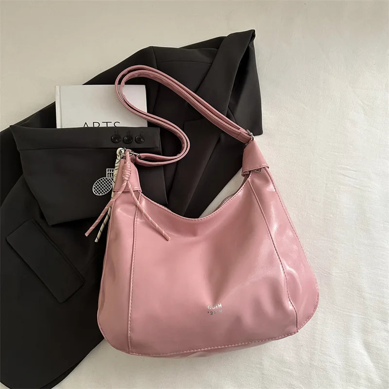 Versatile Casual Commuter Handbag