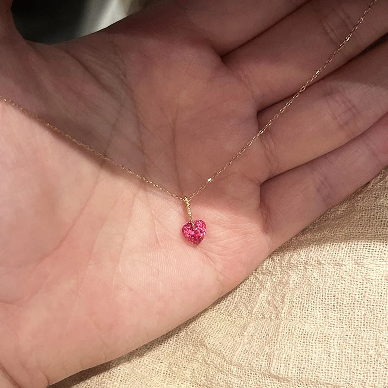 Red Heart Zircon Clavicle Necklace