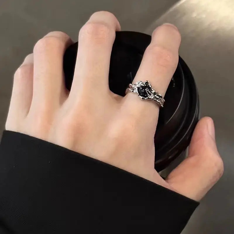 Black Irregular Punk Ring Set