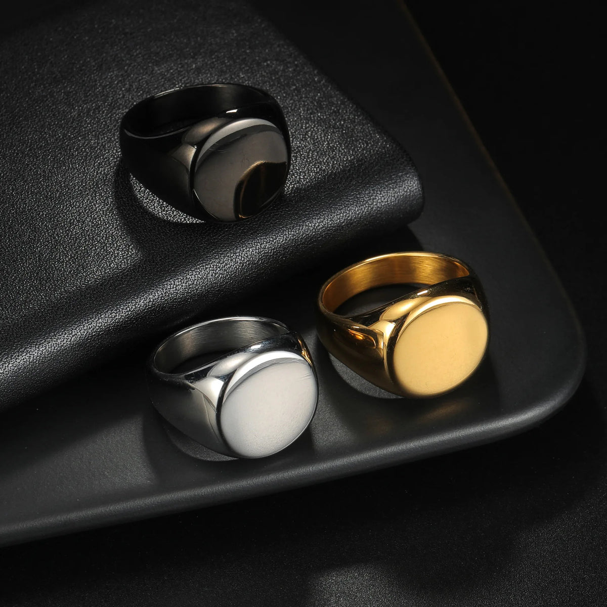 Men’s Round Polished Steel Ring