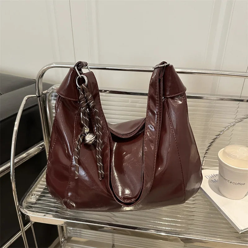 Versatile Casual Commuter Handbag