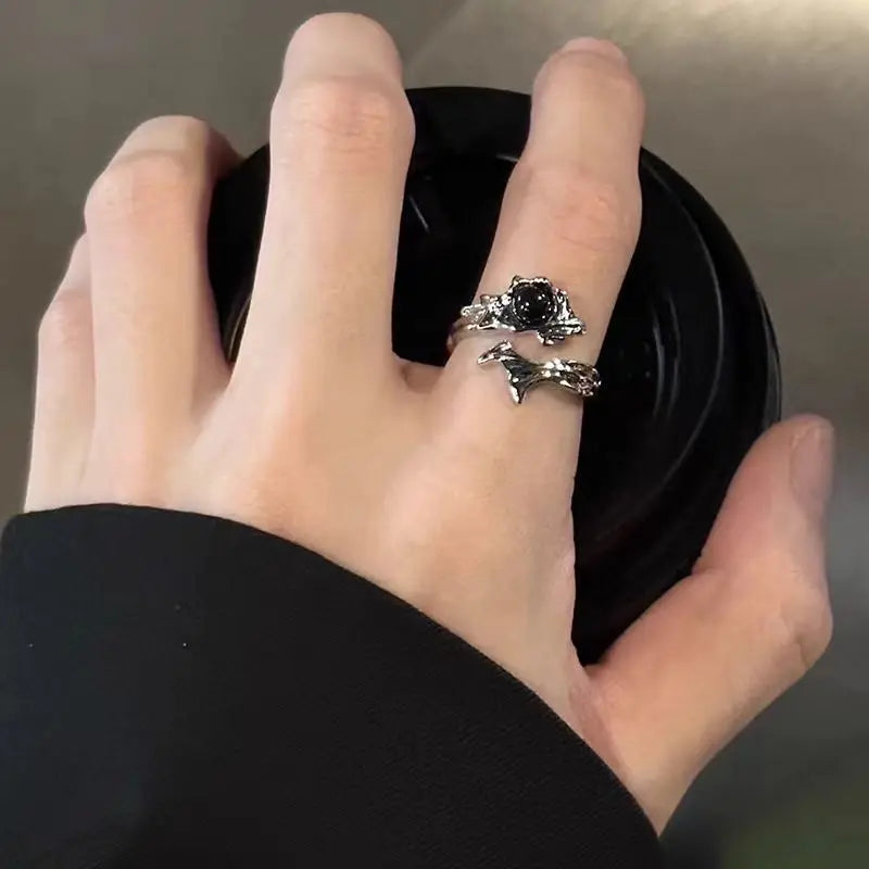 Black Irregular Punk Ring Set